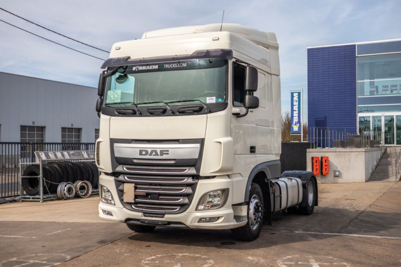 Camiones de segunda mano - Tractora - DAF XF 440 - ADR - 407 000 KM
