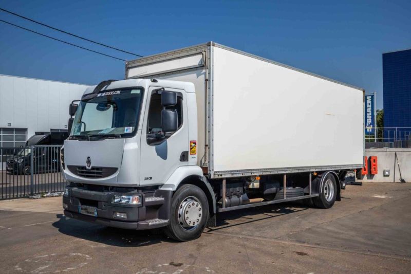 Tweedehands vrachtwagens - Vrachtwagen - RENAULT MIDLUM 280DXI+POUSSIN/CHICKEN/KUIKEN/KÛKEN