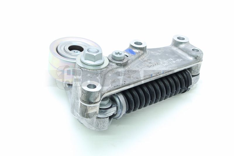 Lkw- und Busersatzteile - Motor - Motorkühlung - Riemenspanner - HUTT3034E