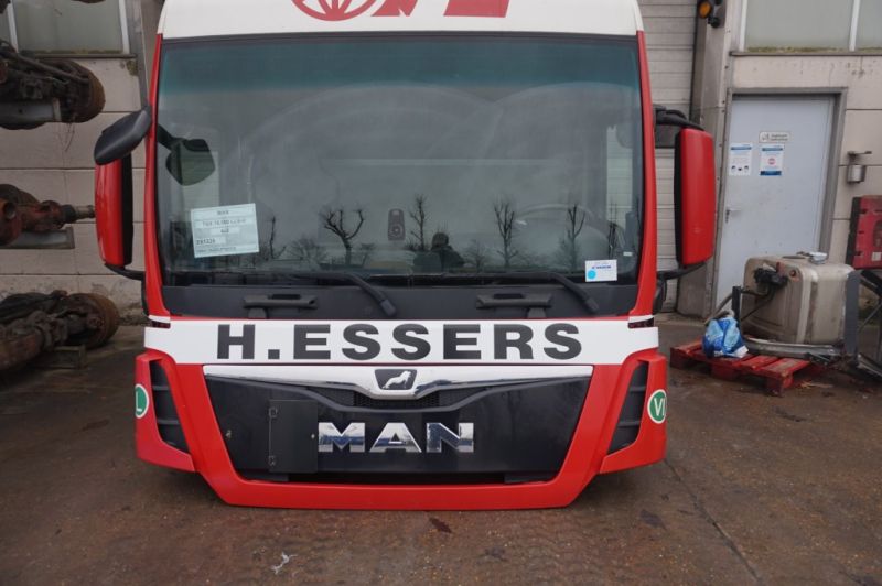 Агрегаты - КАБИНА - MAN F99L41 TGX XXL EURO6 81.60000-7925 K230155