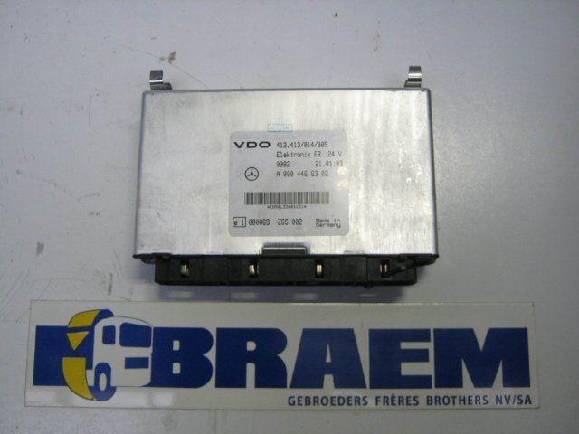 Lkw- und Busersatzteile - Elektrische Anlage - Central Anschlussblock - Steuergerät - MB000.446.63.02.OCC