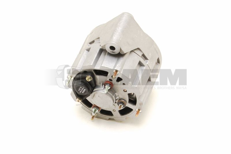 Vrachtwagen- en busonderdelen - Motor - Motorelektriciteit - Alternator - MB009.154.15.02