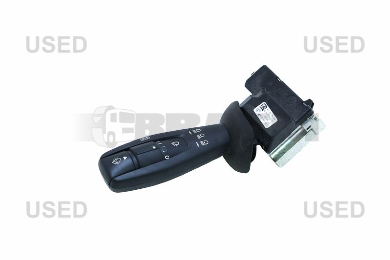 Lkw- und Busersatzteile - Fahrerhaus - Kabine Elektrizität - Schalter - MB009.545.33.24.OCC
