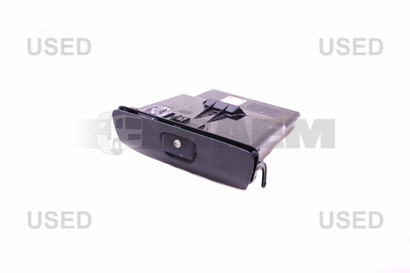 Lkw- und Busersatzteile - Fahrerhaus - Kabine Interieur - Dashboard - MB901.680.04.91.OCC