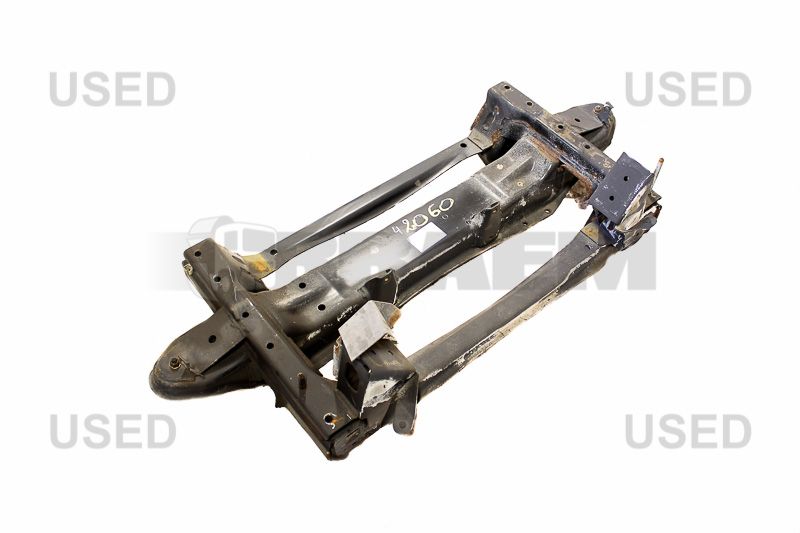 Lkw- und Busersatzteile - Fahrgestell - Chassis Balken - Quertraeger - MB904.330.01.06.OCC
