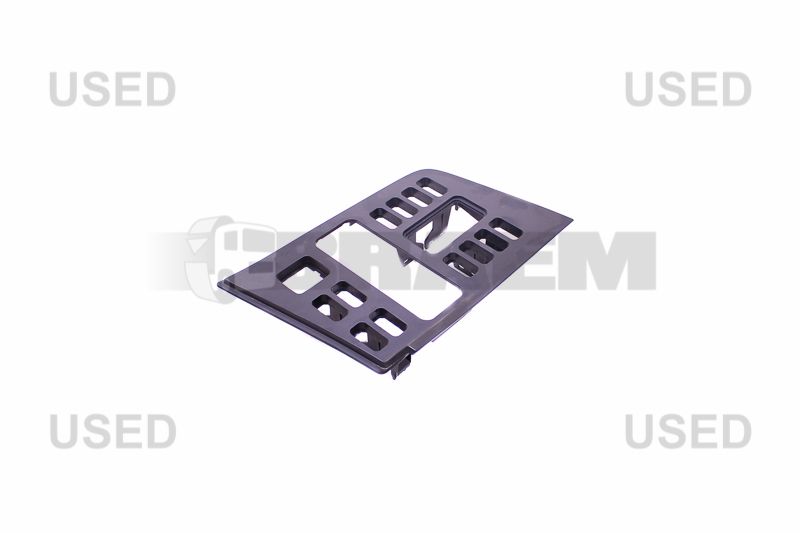 Lkw- und Busersatzteile - Fahrerhaus - Kabine Interieur - Dashboard - MB940.680.09.39/7C45.OCC