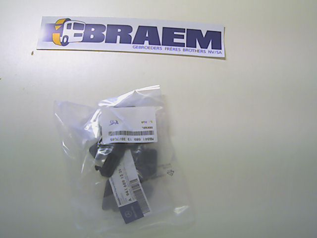 Lkw- und Busersatzteile - Fahrerhaus - Kabine Interieur - Dashboard - MB941.689.13.39/7C45