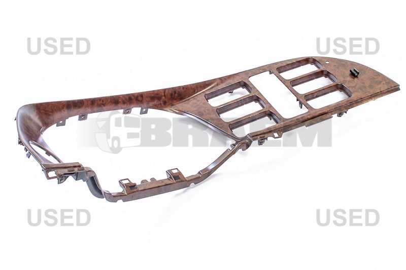 Pièces détachées poids lourd - Cabine - Interieur cabine - Dashboard - MB943.680.07.07/8L63.OCC
