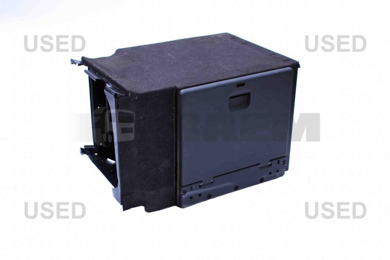 Vrachtwagen onderdelen - Cabine - Cabine interieur - Opberg/koelbox - MB943.840.03.06/9B51.OCC