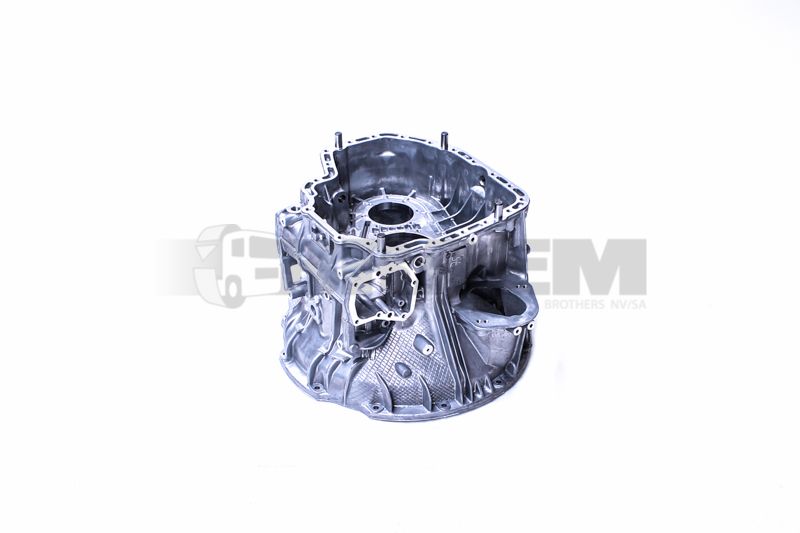 Truck spare parts - Gearbox - Gearbox and transfer case - Casing - MB945.260.84.12
