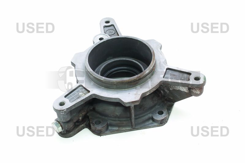 Truck spare parts - Gearbox - Gearbox and transfer case - Casing - MB960.261.00.18.OCC