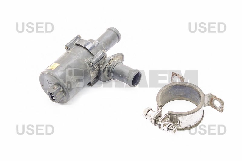Lkw- und Busersatzteile - Motor - Motorkühlung - Wasserpumpe - MB960.830.28.37.OCC