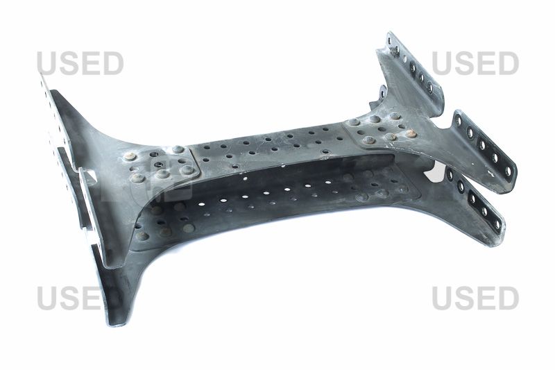 Lkw- und Busersatzteile - Fahrgestell - Chassis Balken - Quertraeger - MB961.312.30.01.OCC