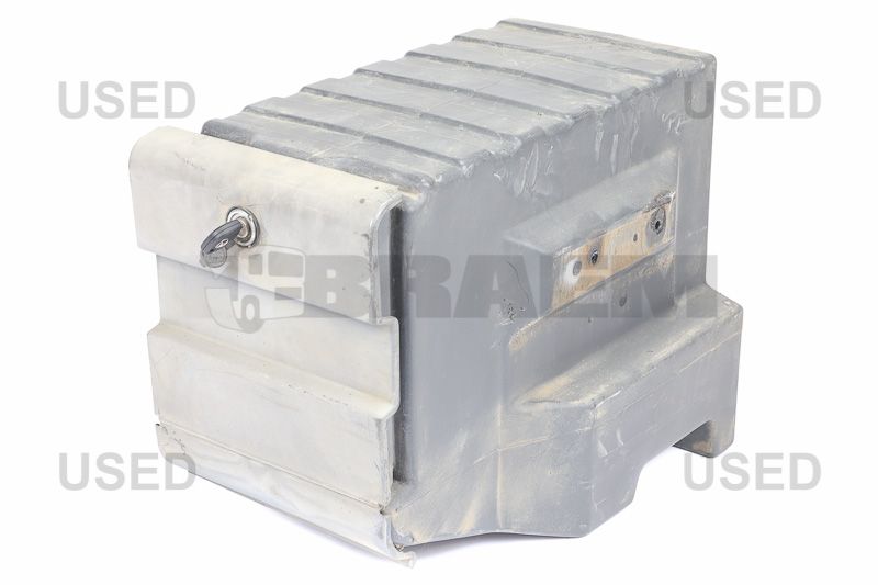 Pièces détachées camions et bus - Cabine - Interieur cabine - Coffre d'outils - MB967.585.00.02.OCC