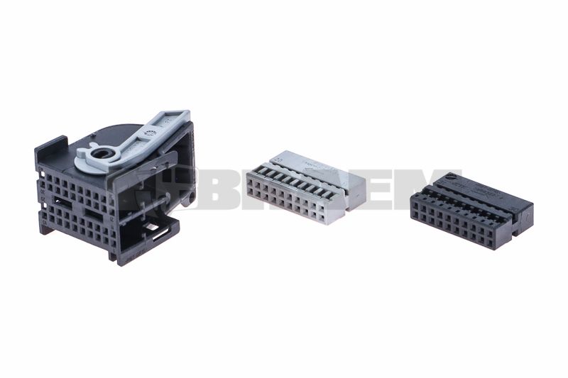 Lkw- und Busersatzteile - Elektrische Anlage - Steckdose und Stecker - Steckdose und Stecker - MB990.545.00.28