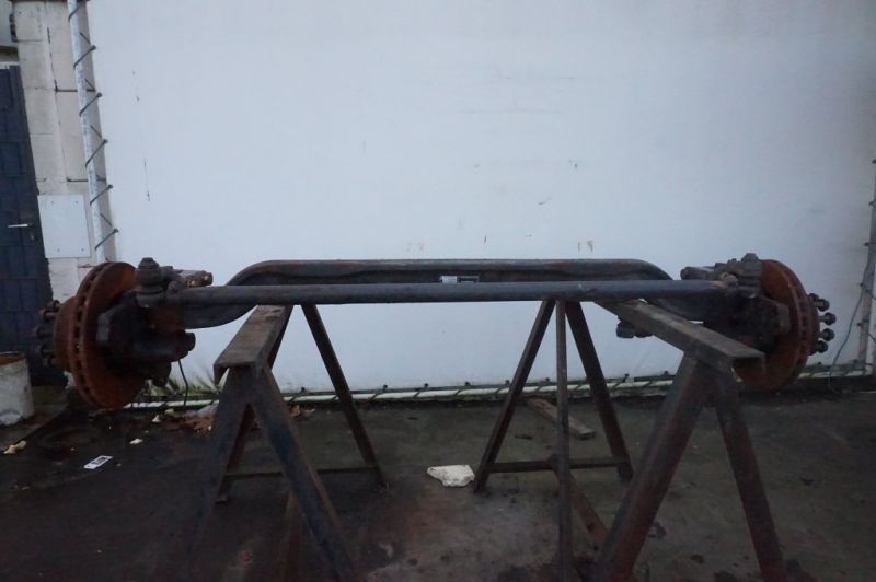 Aggregates - Front axle - MERCEDES VL5/21DC-9 739 570 A 752792 V240032